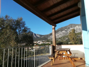 Sacha - Stunning Panoramic View Flat